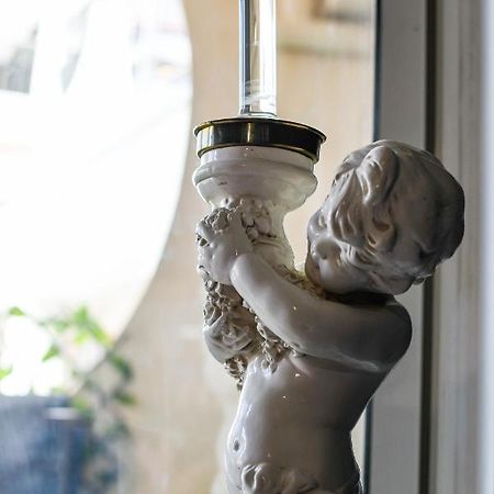 Le Chérubite: entre érotisme et baroque #sexroom #BDSM La Grande-Motte Exterior foto